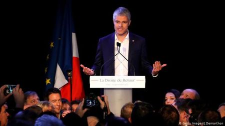 Deutsche Welle: Κρίση στη γαλλική Δεξιά