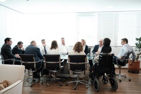 Οι νέοι ευρωβουλευτές της ΝΔ συνομίλησαν με τον Μητσοτάκη