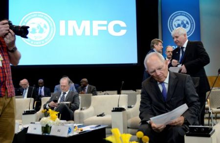 Γερμανικό Κοινοβούλιο: Διέκοψαν τον Σόιμπλε ακτιβιστές υπέρ του κλίματος