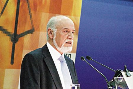 Δημοσία δαπάνη η κηδεία του Ροδόφλου Μορώνη