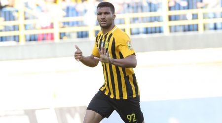 Επιστρέφει ο Ρόουζ, πιέζει για να μείνει στον Άρη