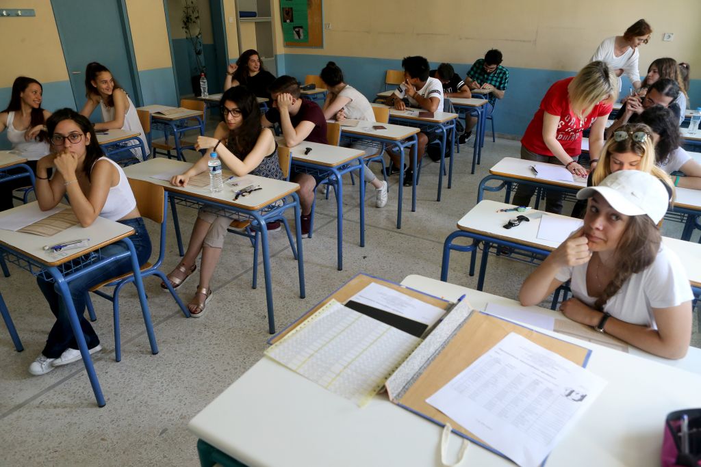 Πανελλαδικές 2019 – ΓΕΛ : Για τη Δημοκρατία το θέμα στη Νέα Ελληνική Γλώσσα