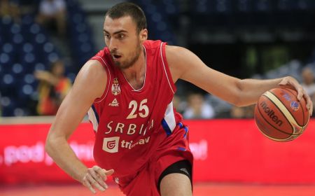 Εθνική Σερβίας : Με Μιλουτίνοφ και Γιόκιτς στο Παγκόσμιο Κύπελλο