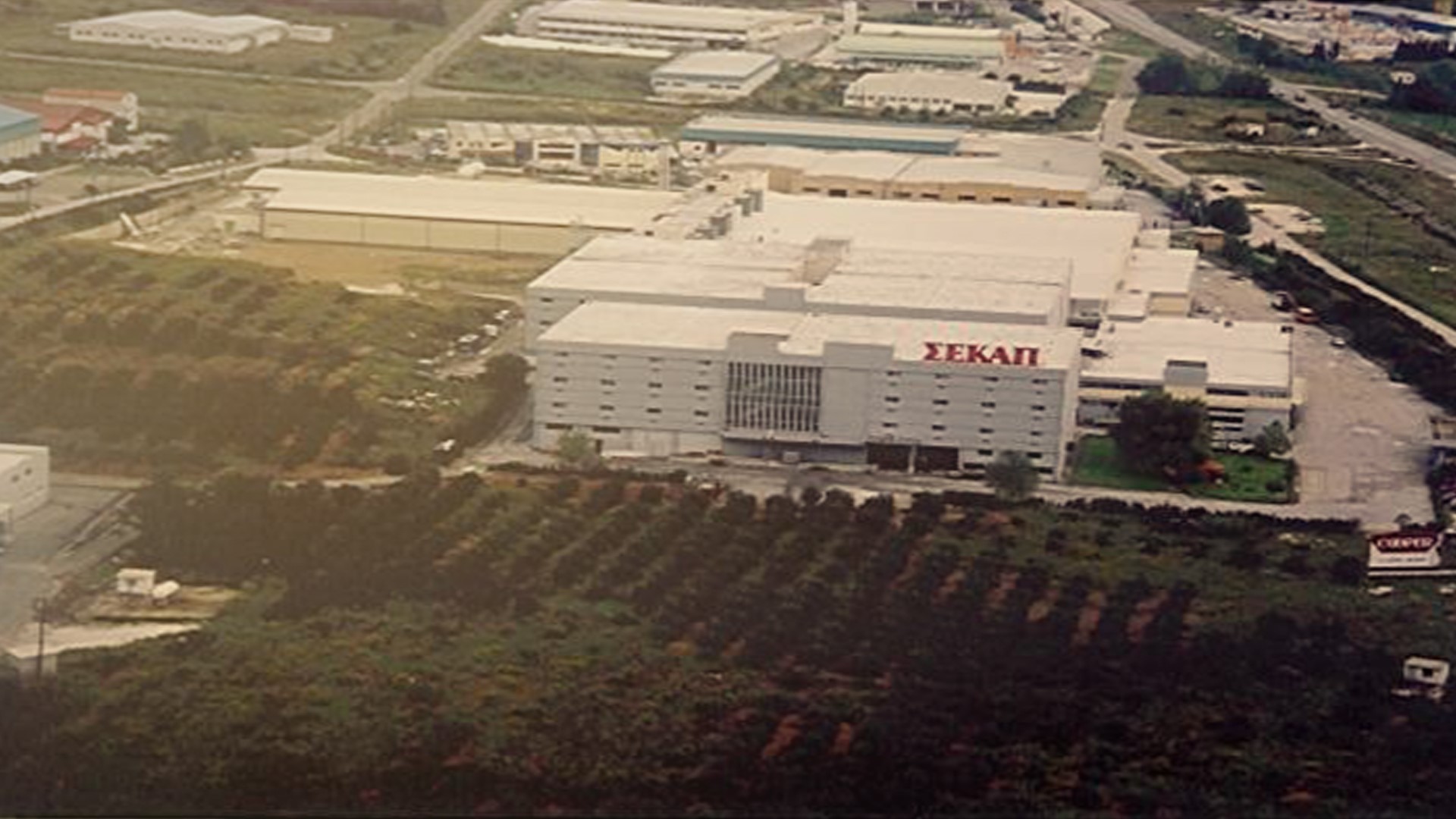 Κυβέρνηση χωρίς αιδώ: Διαγράφηκαν οριστικά τα χρέη της ΣΕΚΑΠ