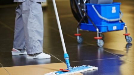 Στα Βαρέα και Ανθυγιεινά οι σχολικές καθαρίστριες