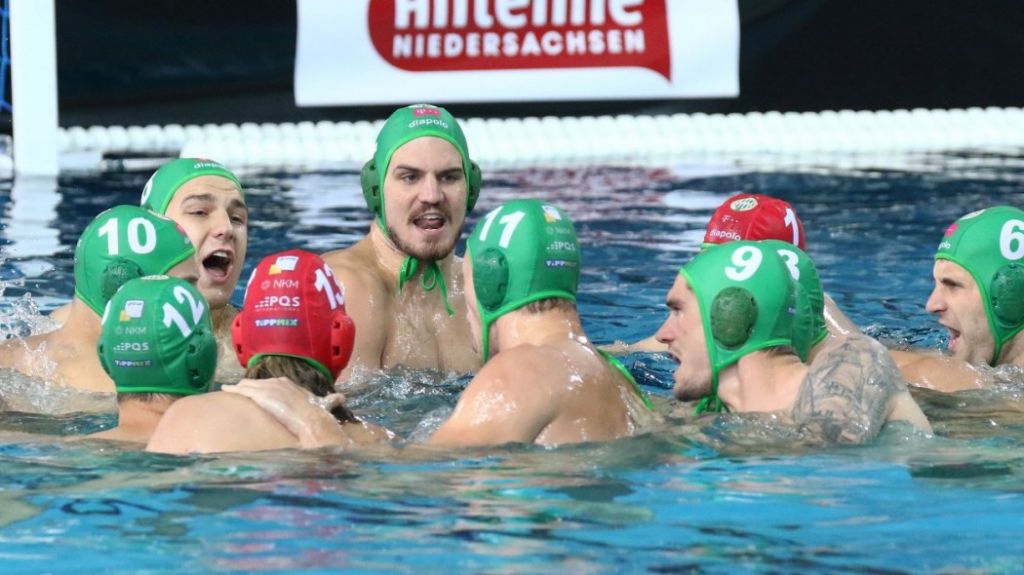 Len Champions League Με Φερεντσβάρος στον τελικό ο Ολυμπιακός ΤΟ ΒΗΜΑ