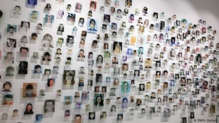 Deutsche Welle: Φόρος τιμής για τα παιδιά του πολέμου στο Κόσοβο