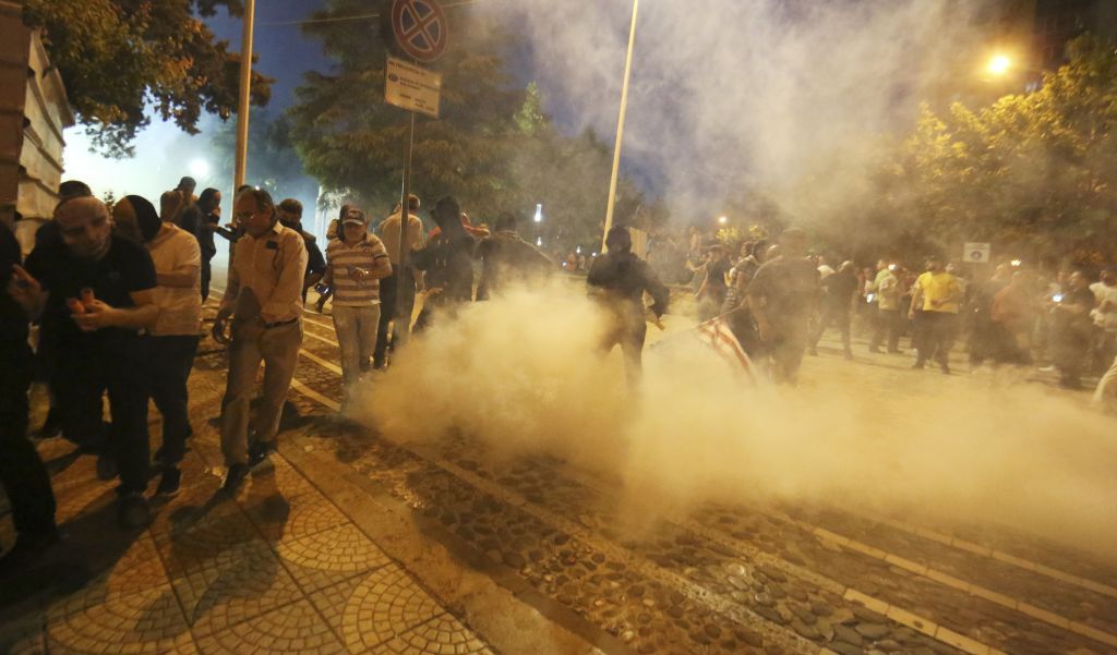 Πολιτικό χάος στην Αλβανία : Ακυρώνει τις εκλογές ο Μέτα, «θα γίνουν κανονικά» λέει ο Ράμα