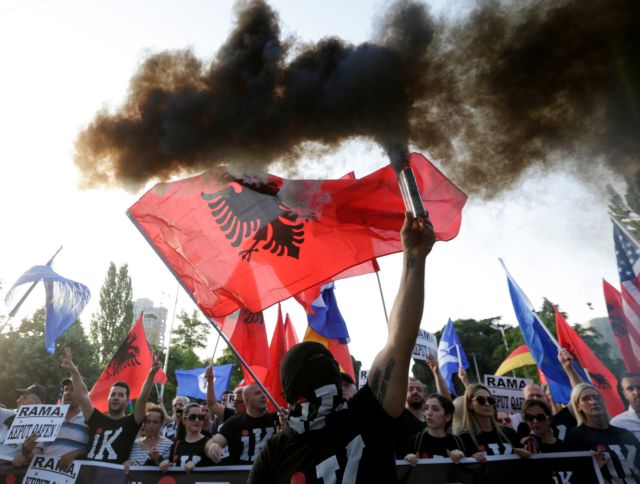 Αλβανία: Μετωπική σύγκρουση μεταξύ Προέδρου και Πρωθυπουργού