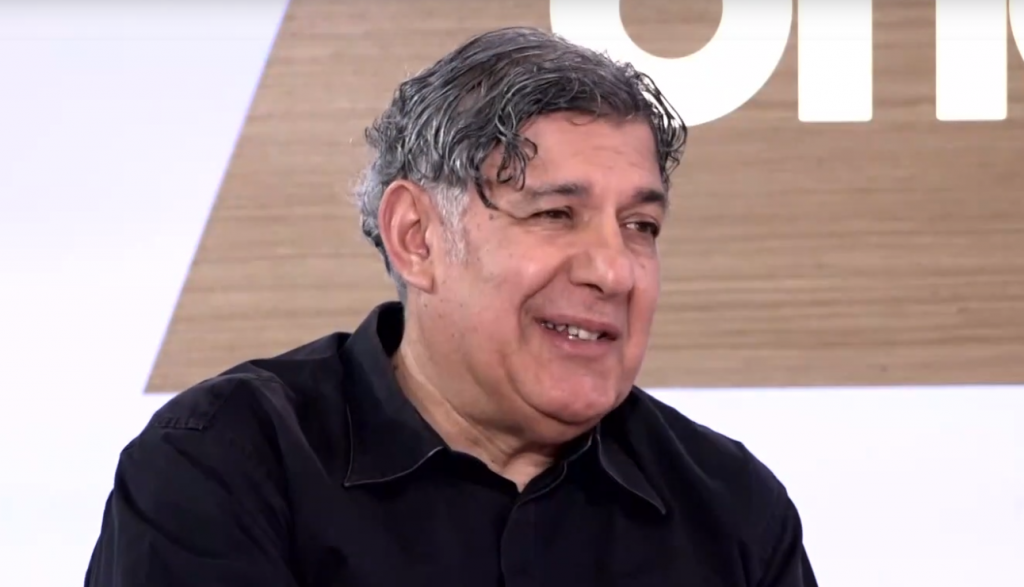 Ο Π. Μιχαηλίδης μιλά στο One Channel για την παράσταση «Σκηνές από ένα γάμο»