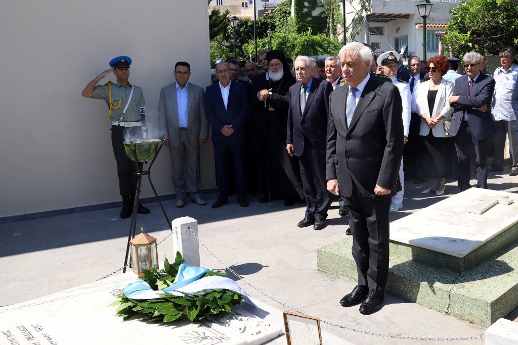 Νέο αυστηρό μήνυμα Παυλόπουλου σε Αγκυρα