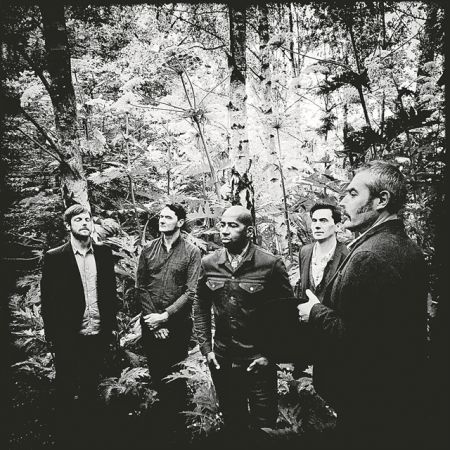 Tindersticks κάτω από την Ακρόπολη