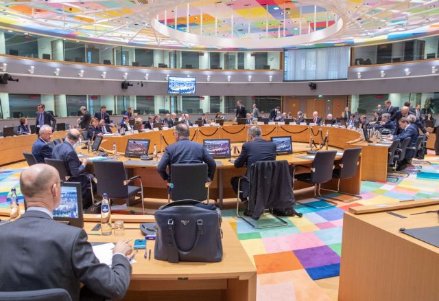Τσακαλώτος: Η επί του Eurogroup απολογία την Πέμπτη