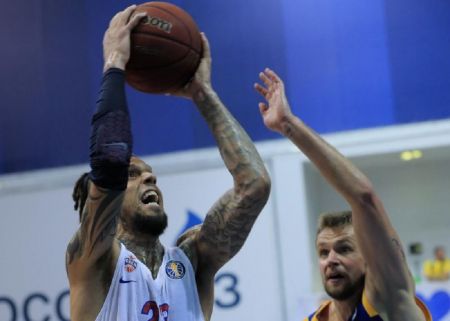 Πρωταθλήτρια με «σκούπα» η ΤΣΣΚΑ Μόσχας