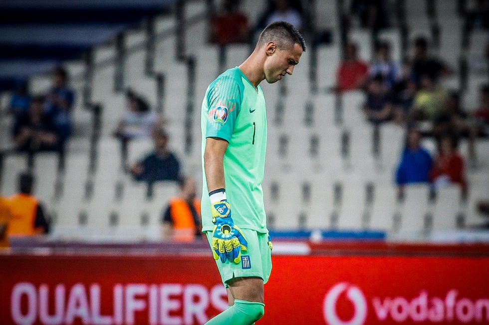 Εθνική ξεφτίλα με σφραγίδα Γραμμένου