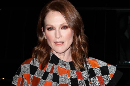 Η Τζούλιαν Μουρ βραβεύεται για τη συμβολή της στον κινηματογράφο