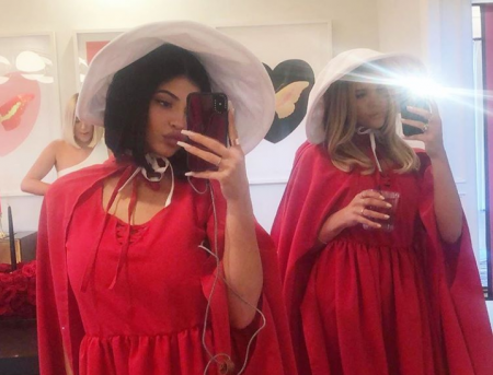 Οργή στα social για το «Handmaid’s Tale» πάρτι της Κάιλι Τζένερ