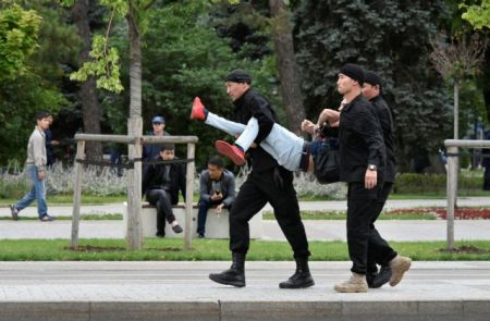 Καζακστάν: Δεκάδες συλλήψεις στις διαδηλώσεις κατά του νέου προέδρου