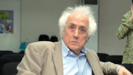 Ορκίστηκε υπηρεσιακός υπουργός Εσωτερικών ο Ρουπακιώτης