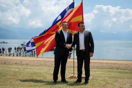 Zaev expects Mitsotakis to honour Prespa Accord, says there may be complications