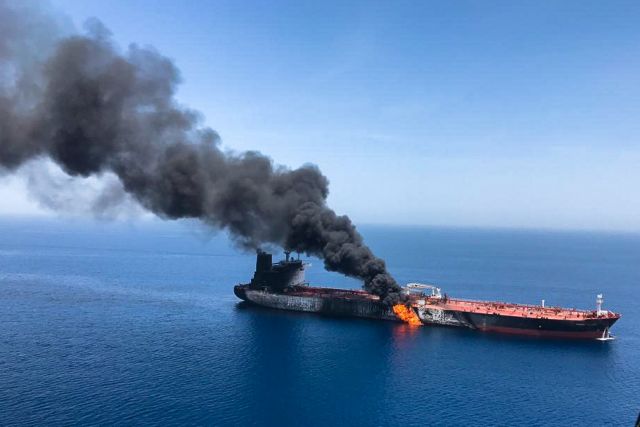 Τύμπανα πολέμου στον κόλπο του Ομάν: Διεθνής ανησυχία για την ανταλλαγή πυρών ΗΠΑ- Ιραν