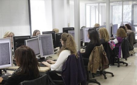 Βουλευτικές 2019: «Πάγωμα» προσλήψεων και αδειών στο Δημόσιο ενόψει εκλογών