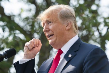 Τραμπ: Την υπογραφή του Ιράν φέρουν οι επιθέσεις στον Κόλπο του Ομάν