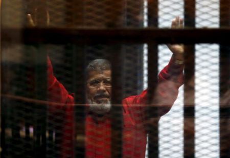Αίγυπτος : Πέθανε ο πρώην πρόεδρος Μόρσι κατά τη διάρκεια της δίκης του
