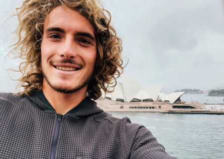 Τσιτσιπάς: Τι έγραψε για την γιορτή του πατέρα