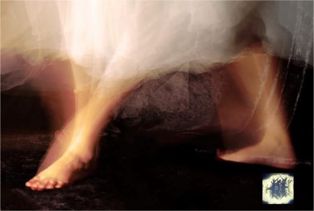 «Βήματα στο φως» στο Θέατρο Παλλάς