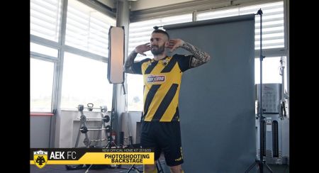 ΑΕΚ : To backstage της φωτογράφισης για τη νέα φανέλα