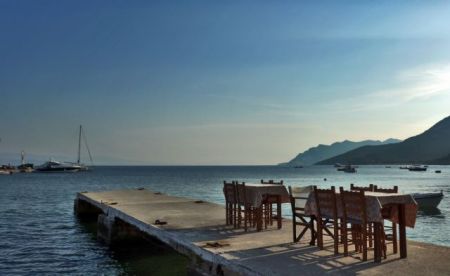 Προεκλογικό δώρο Τσίπρα: Παράταση στον μειωμένο ΦΠΑ σε πέντε νησιά του Αιγαίου