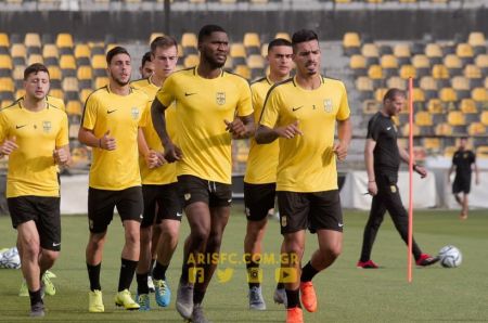 Η πρώτη προπόνηση του Ιντέγε με τη φανέλα του Άρη