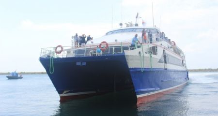 Το πρώτο θαλάσσιο λεωφορείο που «ενώνει» Βουλγαρία και Τουρκία