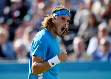 Queen’s : Με ανατροπή προκρίθηκε στα προημιτελικά ο Τσιτσιπάς