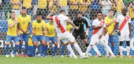 Η διψασμένη για τίτλο Βραζιλία απέναντι στο φιλόδοξο Περού