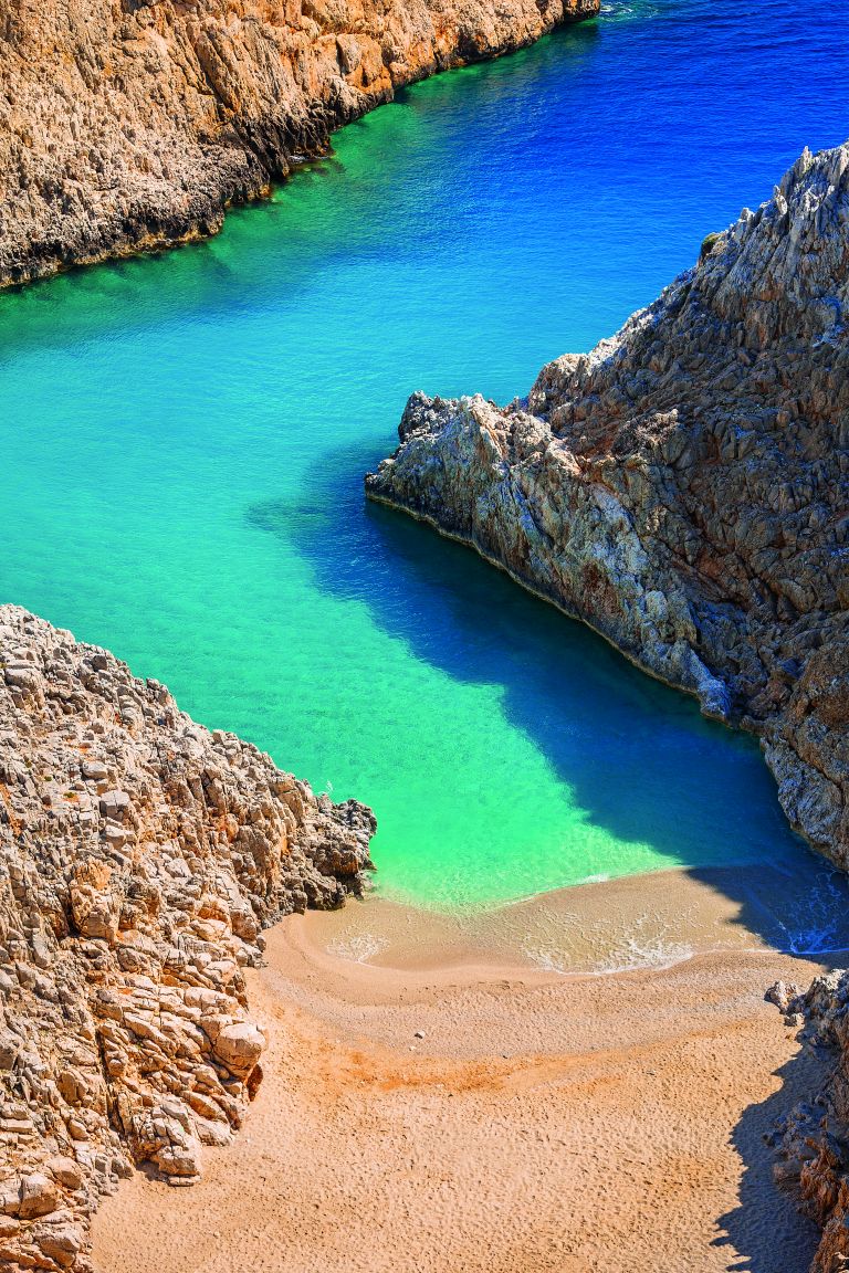 «Αγονη» Κρήτη: 10+1 εναλλακτικές παραλίες | tovima.gr