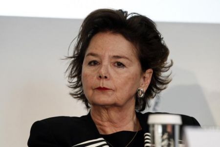 Απαντά για τη σύνταξη του πατέρα της η Τ. Μοροπούλου