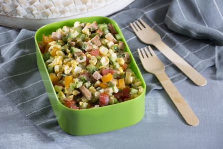 Σαλάτα με καλαμπόκι
