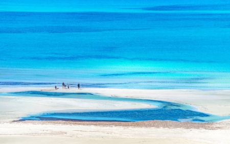 Οι 5 κορυφαίες παραλίες της Ελλάδας κατά τους συντάκτες του Guardian