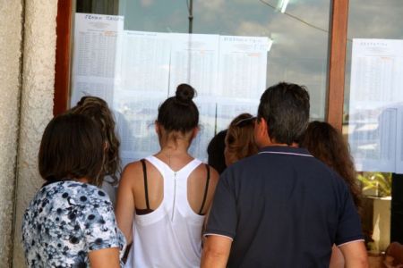 Πανελλαδικές : Τέλος στην αγωνία – Την Παρασκευή οι βαθμοί