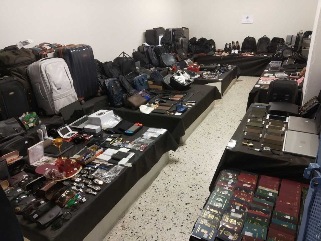 Εξάρθωση κυκλωμάτων για κλοπές σε τροχόσπιτα και διαρρήξεις Α.Τ.Μ.