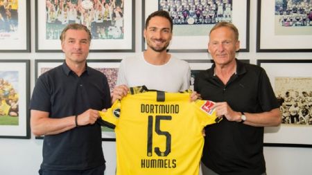 Ξανά στη Ντόρτμουντ ο Χούμελς
