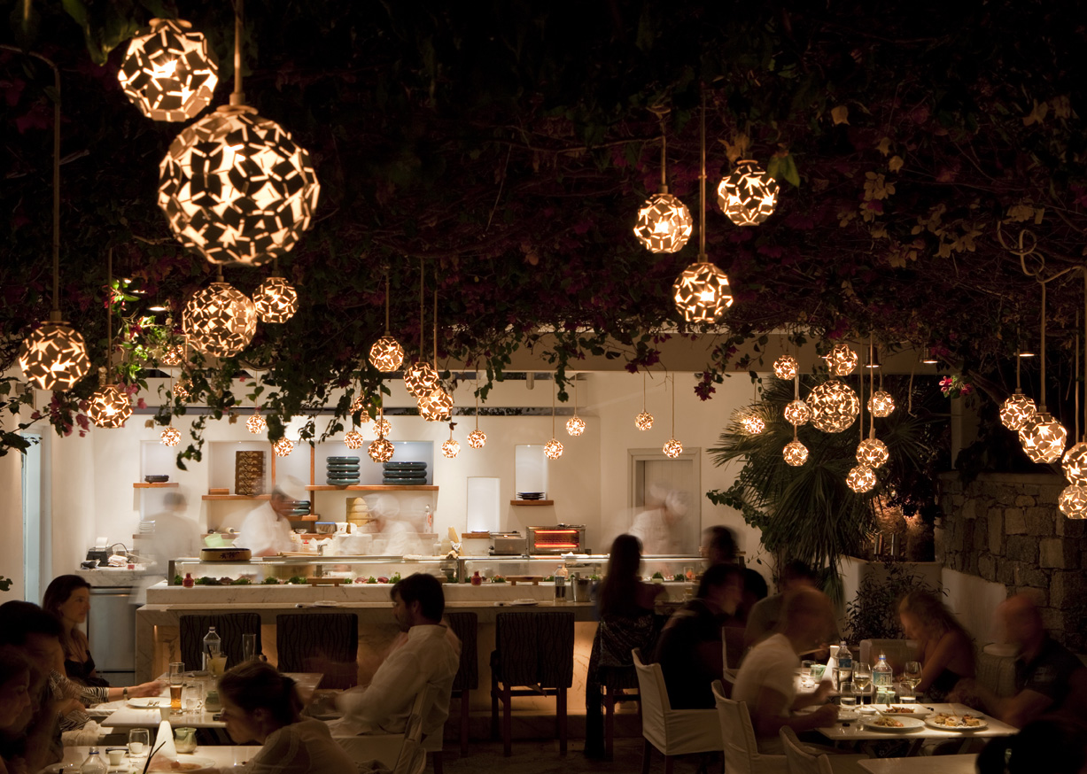 Nobu Matsuhisa «Η Μύκονος είναι μαγική»