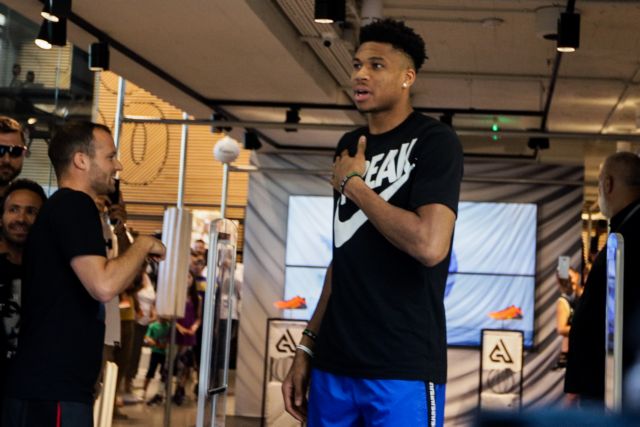 Γιάννης Αντετοκούνμπο: Θέλω τα παιδιά μου να μιλούν ελληνικά