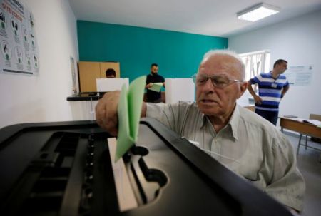Σε κλίμα διχασμού οι δημοτικές εκλογές στην Αλβανία