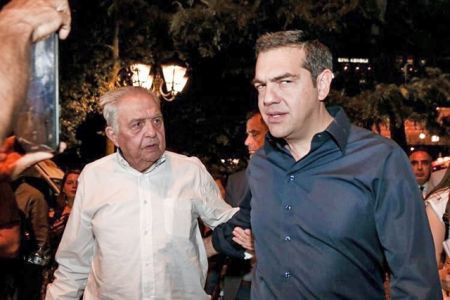 Ο Μητσοτάκης, ο Πικραμμένος και ο Αβραμόπουλος