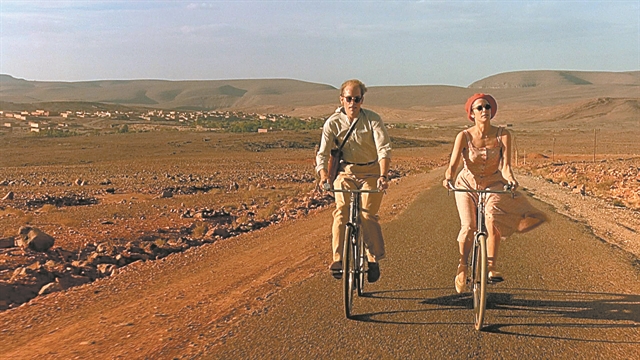 Στον καθρέφτη της ερήμου