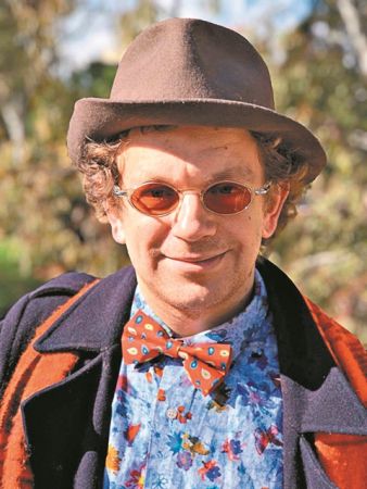 Ηλίας Κουνέλας: «Ολοι είμαστε εν δυνάμεικλόουν»