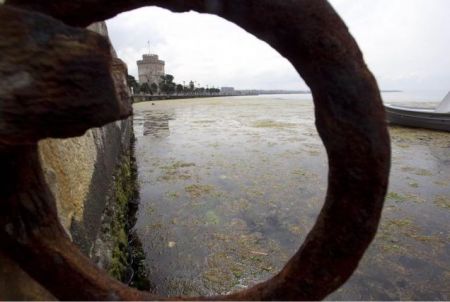 Υπογράφηκε η σύμβαση για τον καθαρισμό του Θερμαϊκού Κόλπου